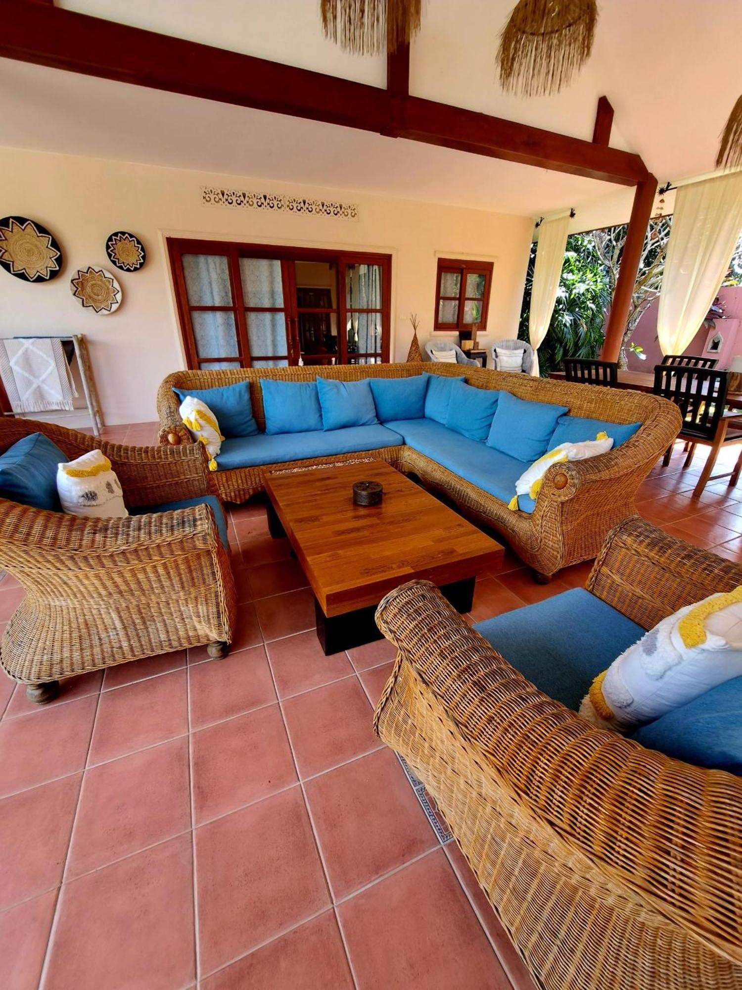Laura Guest House-Adult Only- Huathanon-part Kültér fotó